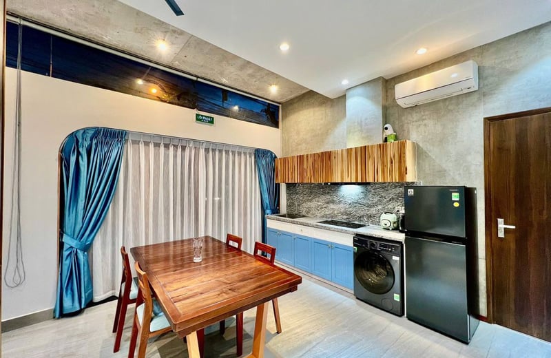 Vermietung einer neuen Luxuswohnung mit 2 Schlafzimmern, im Stadtteil Ngu Hanh Son, Da Nang, Vietnam